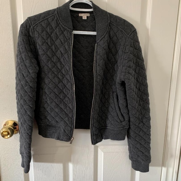 Abercrombie grey quilted jacket - Picture 2 of 3